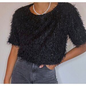 Gracia Women's Round Neck Short Sleeves Fringe Sparkle Cropped Top S